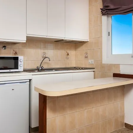 Charlys Picafort Apartment