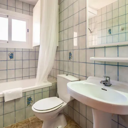Charlys Picafort Apartment *