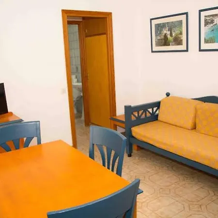 Charlys Picafort Apartment *